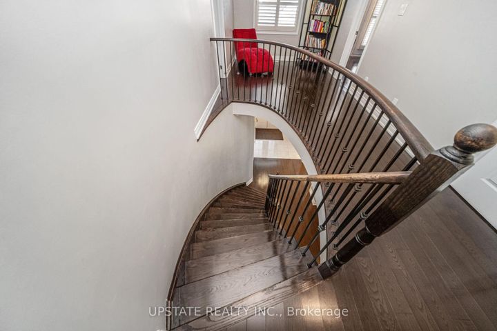 Photo 30 at 12 Haywood Drive, Credit Valley, Brampton