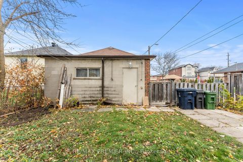 Photo 28 at 1013 Briar Hill Avenue, Belgravia, Toronto