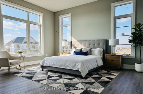 Photo 4 at 960 Lockie Drive, Kedron, Oshawa