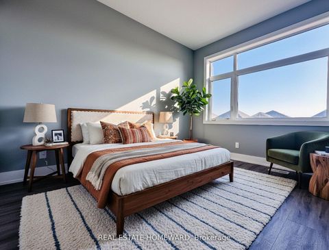 Photo 5 at 960 Lockie Drive, Kedron, Oshawa