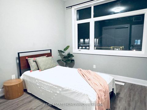 Photo 20 at 960 Lockie Drive, Kedron, Oshawa