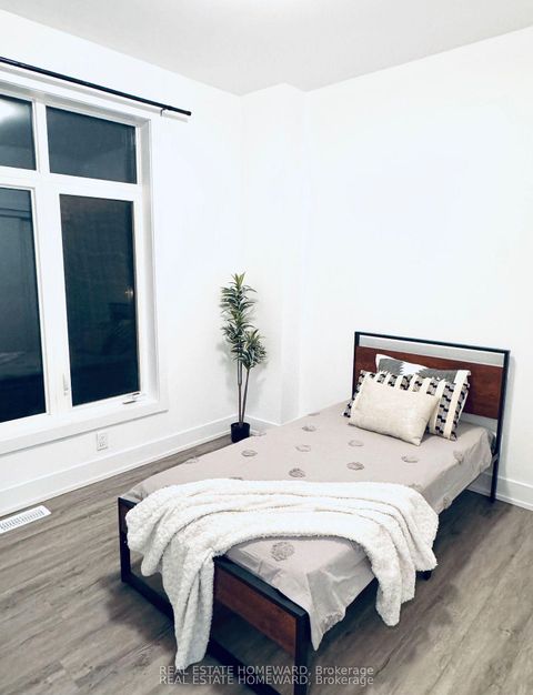 Photo 23 at 960 Lockie Drive, Kedron, Oshawa