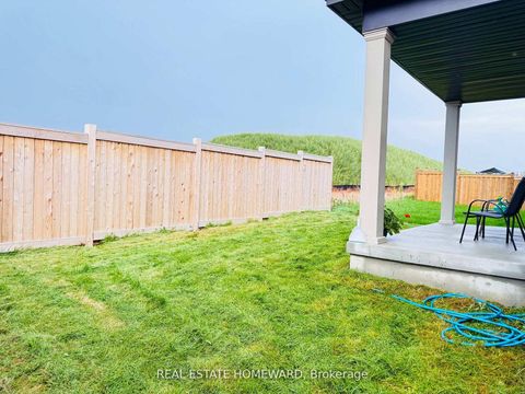 Photo 28 at 960 Lockie Drive, Kedron, Oshawa