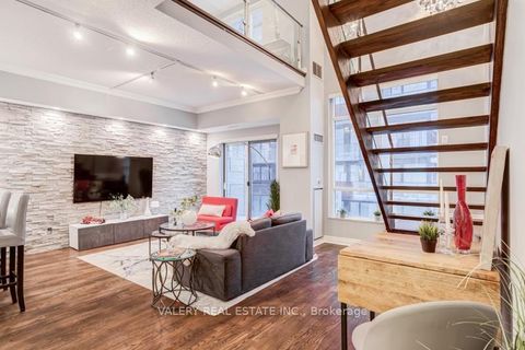 Photo 2 at PH1 - 168 Simcoe Street, Waterfront Communities C1, Toronto