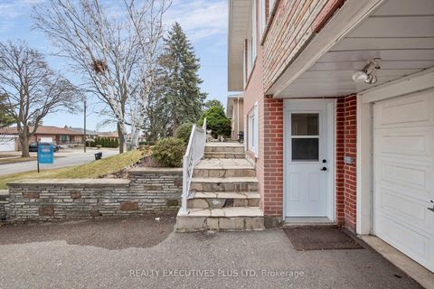 Photo 1 at 42 Bankfield Drive, Beaumonde Heights, Toronto