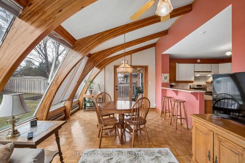 Photo 15 at 42 Bankfield Drive, Beaumonde Heights, Toronto