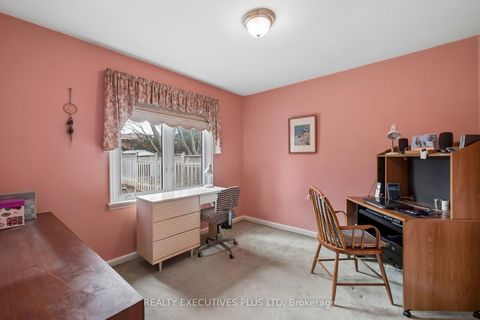 Photo 21 at 42 Bankfield Drive, Beaumonde Heights, Toronto