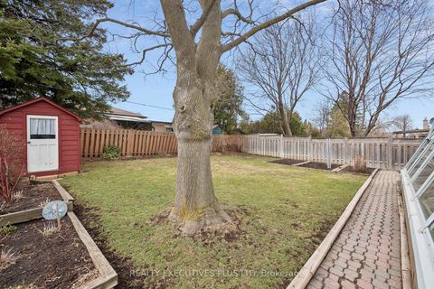 Photo 31 at 42 Bankfield Drive, Beaumonde Heights, Toronto