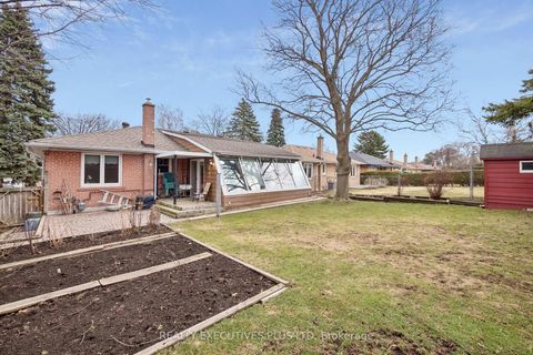 Photo 36 at 42 Bankfield Drive, Beaumonde Heights, Toronto