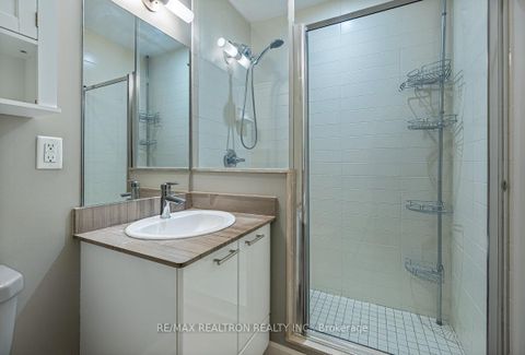 Photo 16 at 1008 - 15 Bruyeres Mews, Niagara, Toronto