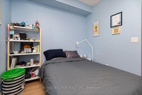 Photo 18 at 1008 - 15 Bruyeres Mews, Niagara, Toronto