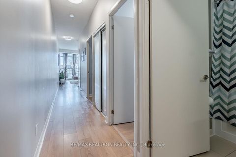 Photo 20 at 1008 - 15 Bruyeres Mews, Niagara, Toronto