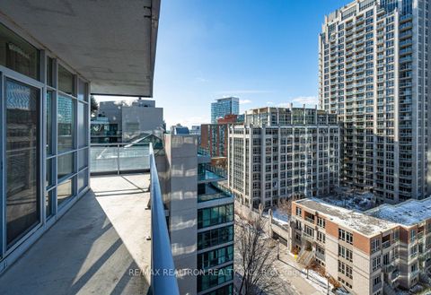 Photo 23 at 1008 - 15 Bruyeres Mews, Niagara, Toronto