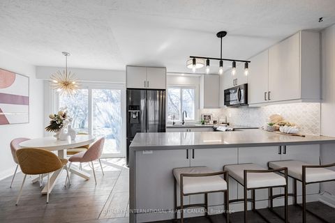 Photo 7 at 4075A Lawrence Avenue E, West Hill, Toronto