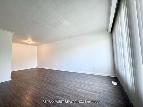 Photo 1 at 25 Bimini Crescent, Black Creek, Toronto