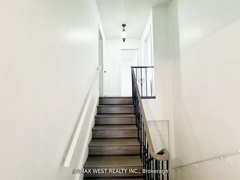 Photo 4 at 25 Bimini Crescent, Black Creek, Toronto