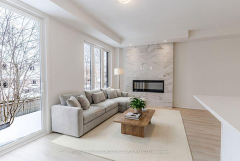 Photo 4 at 187 Durham Avenue, Rural Barrie Southeast, Barrie