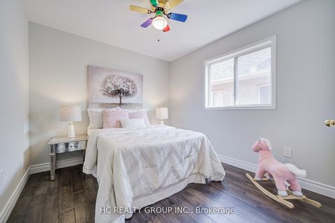 Photo 36 at 483 Menczel Crescent, Summerhill Estates, Newmarket