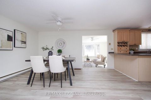 Photo 5 at 13 Steelhead Lane, Newcastle, Clarington