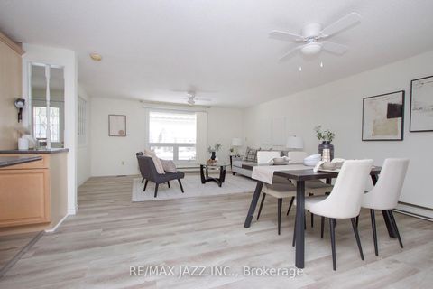 Photo 7 at 13 Steelhead Lane, Newcastle, Clarington