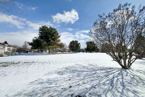 Photo 22 at 13 Steelhead Lane, Newcastle, Clarington