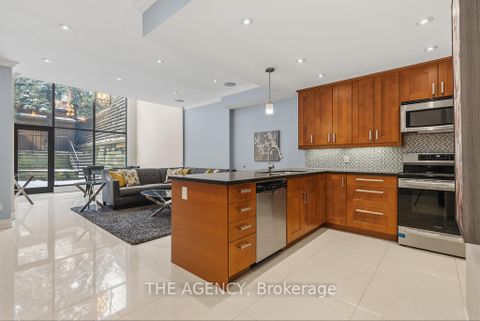 Photo 4 at B&C - 116 Hazelton Avenue, Annex, Toronto