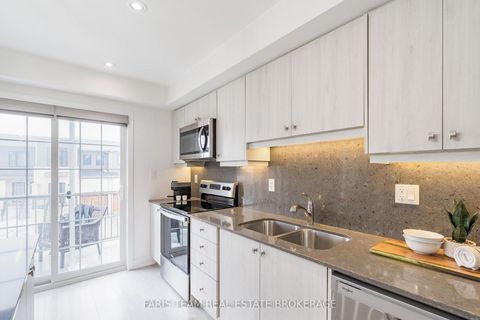 Photo 8 at 34 Hay Lane, Rural Barrie Southeast, Barrie