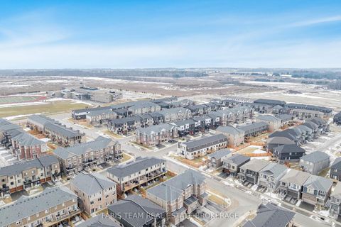 Photo 28 at 34 Hay Lane, Rural Barrie Southeast, Barrie