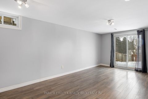 Photo 15 at 83 Daphne Crescent, Cundles East, Barrie