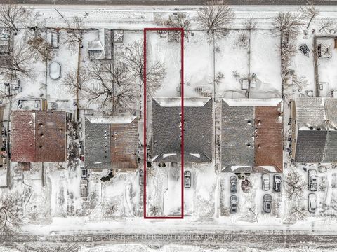 Photo 28 at 83 Daphne Crescent, Cundles East, Barrie