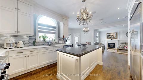 Photo 16 at 126 Old Surrey Lane, South Richvale, Richmond Hill