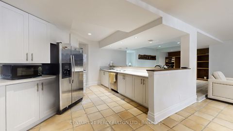 Photo 44 at 126 Old Surrey Lane, South Richvale, Richmond Hill