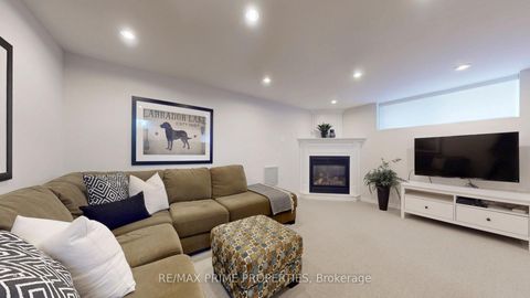 Photo 19 at 17 Tardree Place, Maryvale, Toronto