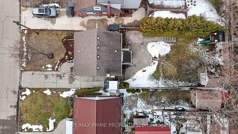 Photo 35 at 17 Tardree Place, Maryvale, Toronto