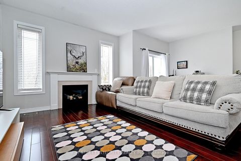 Photo 5 at 60 Darius Harns Drive, Brooklin, Whitby