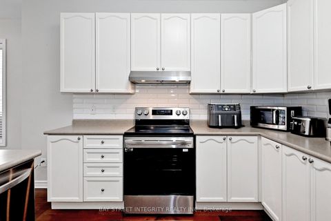 Photo 9 at 60 Darius Harns Drive, Brooklin, Whitby