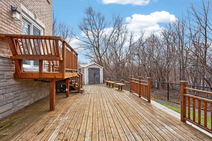 Photo 28 at 10 Solidarity Court, Bram West, Brampton