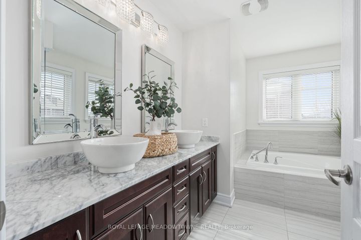 Photo 22 at 67 Hidden Lake Trail, Georgetown, Halton Hills