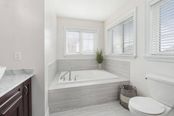 Photo 23 at 67 Hidden Lake Trail, Georgetown, Halton Hills