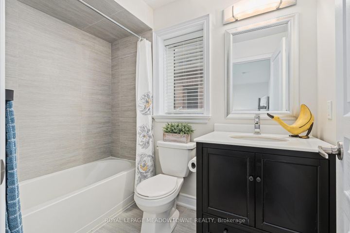 Photo 26 at 67 Hidden Lake Trail, Georgetown, Halton Hills