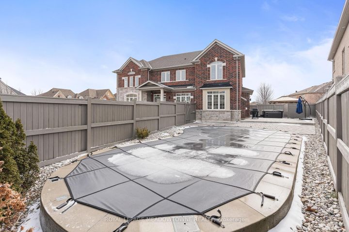 Photo 42 at 67 Hidden Lake Trail, Georgetown, Halton Hills