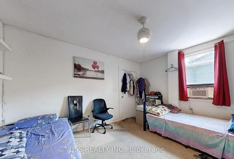 Photo 7 at 48 St Dunstan Drive, Oakridge, Toronto