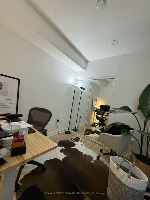 Photo 12 at 820 - 158 Front Street E, Moss Park, Toronto