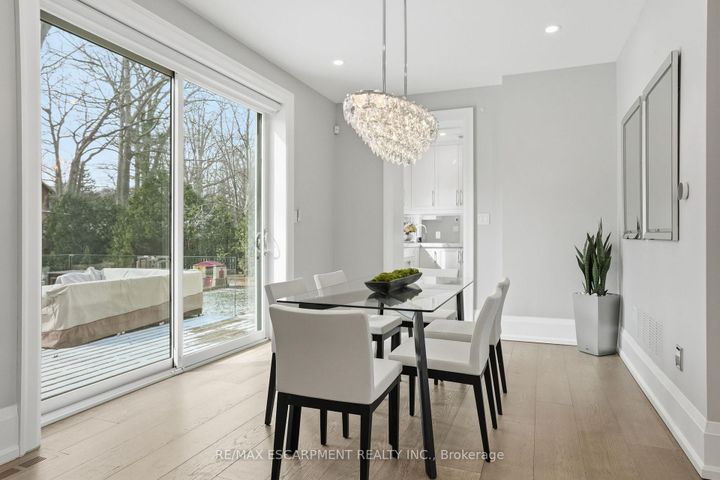 Photo 11 at 1489 Rogerswood Court, Lorne Park, Mississauga