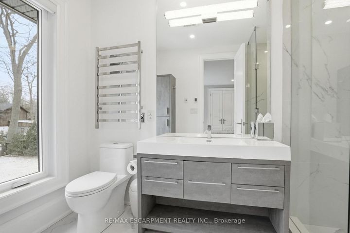 Photo 34 at 1489 Rogerswood Court, Lorne Park, Mississauga