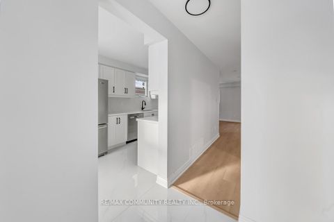 Photo 6 at 140 Orchard Heights Drive, Newcastle, Clarington