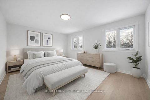 Photo 14 at 140 Orchard Heights Drive, Newcastle, Clarington