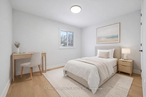 Photo 17 at 140 Orchard Heights Drive, Newcastle, Clarington