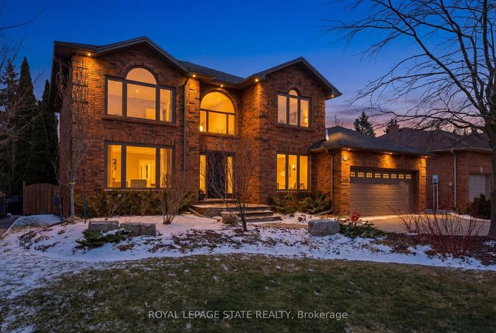 Photo 1 at 28 DEERVIEW Avenue, Ancaster, Hamilton