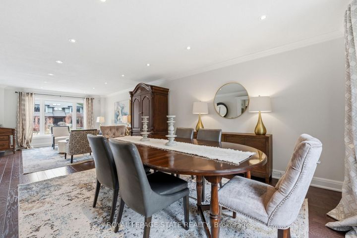 Photo 8 at 28 DEERVIEW Avenue, Ancaster, Hamilton